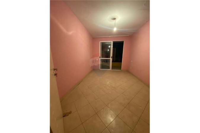 Apartament 2+1 Per Shitje Ne Astir!