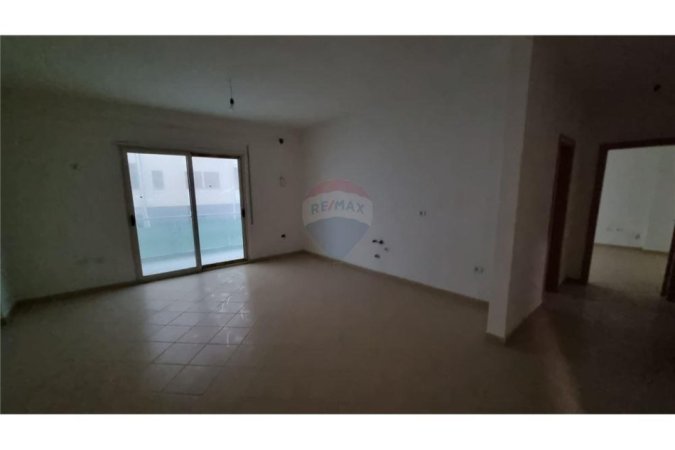 Apartament 1+1 ne shitje ne Vlore!