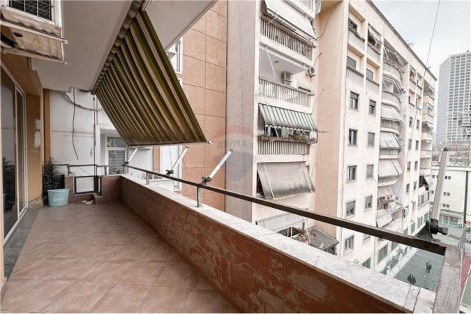 Apartament 2+1 Per Shitje Tek Liceu