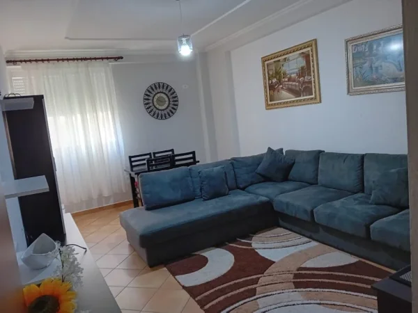 Shitet apartamenti 1+1 ne Misto Mame