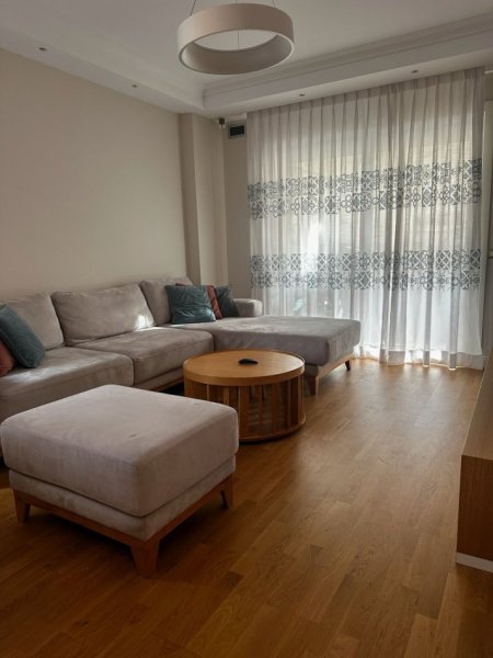 Qera, Apartament 3+1+2 Poste Parkimi, Komuna  e Parisit \ OPP38641