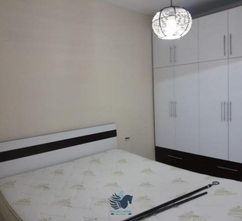 Jepet Me Qera Apartament 2+1 Prane Kopshtit Zoologjik[ID P02105]