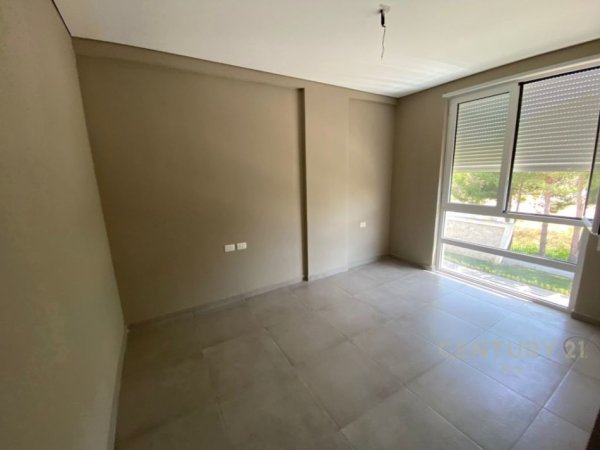 SHITET APARTAMENT 2+1 NE REZIDENCEN E SAN PIETRO GJIRI I LALEZIT!!!   215000EU