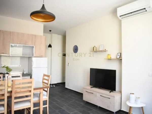 SHITET APARTAMENT 2+1 TEK "LURA 2", GJIRI I LALEZIT! 175000