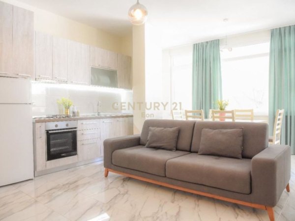 SHITET APARTAMENT 2+1 TEK "LURA 2", GJIRI I LALEZIT! 170000EU