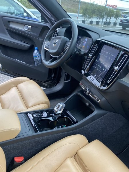 Shitet Volvo XC40 Inscription Viti 2020 Nafte2.0 81,000KM