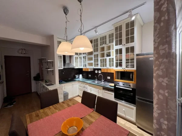 APARTAMENT 2+1+2 PER QERA TEK KOMUNA PARISIT