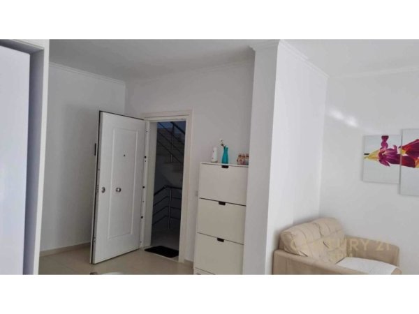 Shesim apartament 2+1 tek Primavera Gjiri Lalzit  187000EU