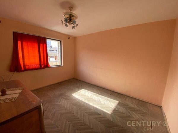 Shesim apartament 1+1 tek Oxhaku