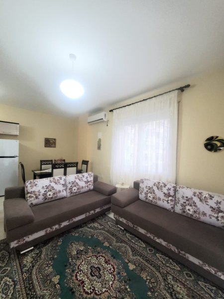 Qera, Apartament 1+1, Fresku, Tiranë