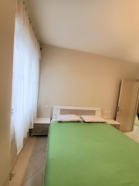 Qera, Apartament 1+1, Fresku, Tiranë