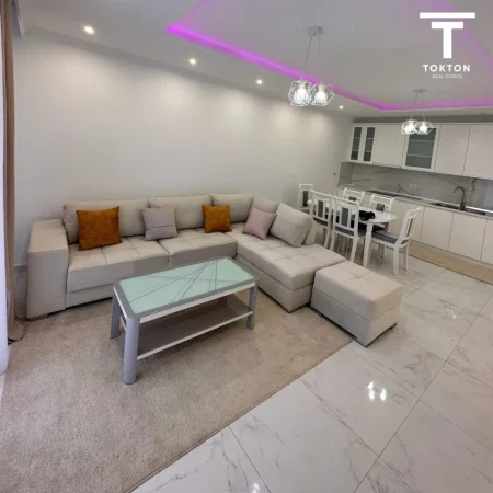 Apartament me Qira, Ish Fusha Aviacionit