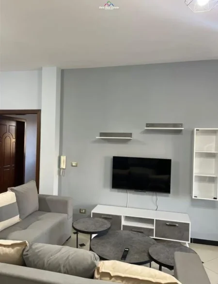 Kat Vile Me Qera 2+1 Ne Sauk Te Vjeter (ID BV22184) Tirane