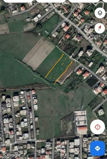 Shes,toke ne zonen yzberisht 1. Sip .4611m2.  100eu/m2