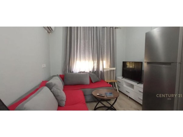 APARTAMENT 2+1 ME QERA TEK RR. ELBASANIT!