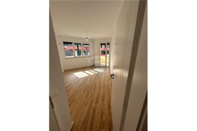 SHITET APARTAMENT 1+1 TEK XHAMIA E TABAKEVE