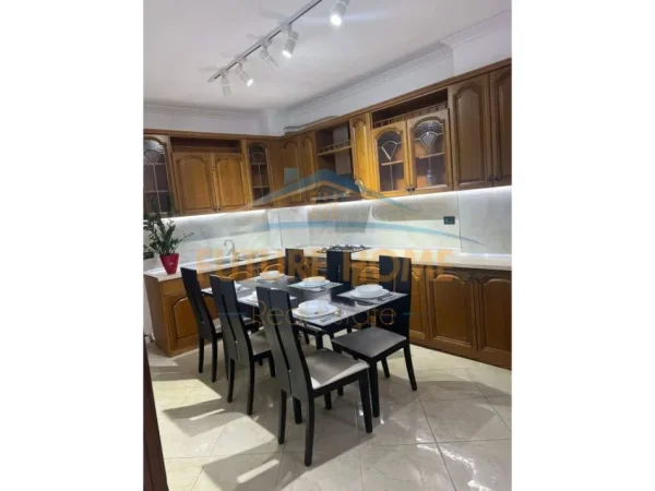 Qera, Apartament 2+1+2, Unaza e Re, Tiranë