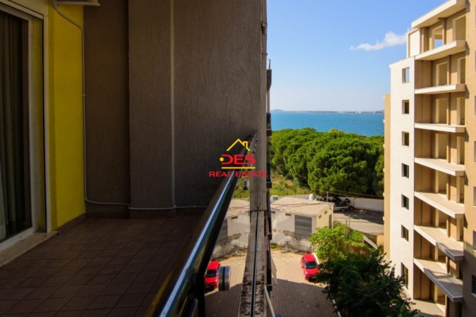 SHITET APARTAMENT 1+1 PRANË MARINA BAY RESORT,VLORË

🌅 ME PAMJE ANËSORE NGA DETI