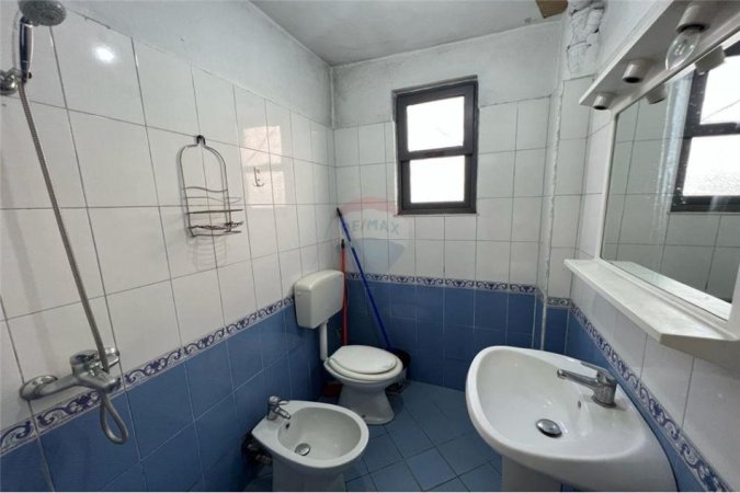 Shitet garsoniere te Pallati me Shigjeta, 49'000 Euro