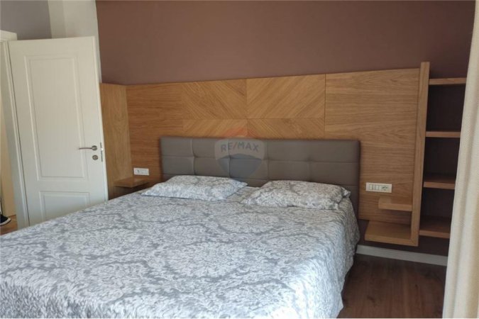 Apartament luksoz 3+1+2 me qera tek  Siri Kodra    850 €  
[Qera Mujore]