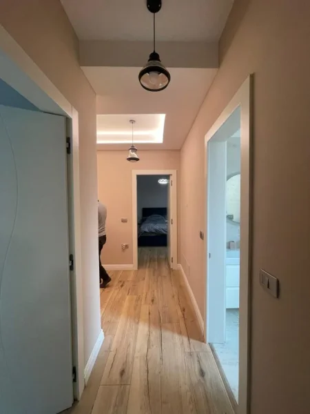 Jepet me qera Duplex 2+1+P – Liqeni Thatë