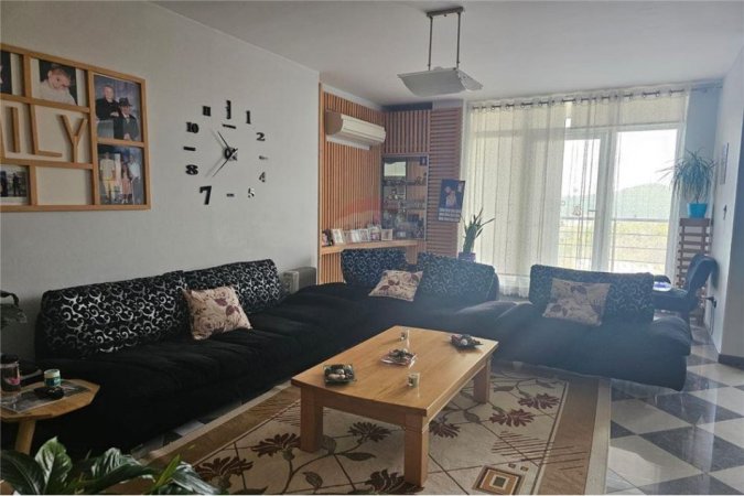 Apartament ne shitje 2+1