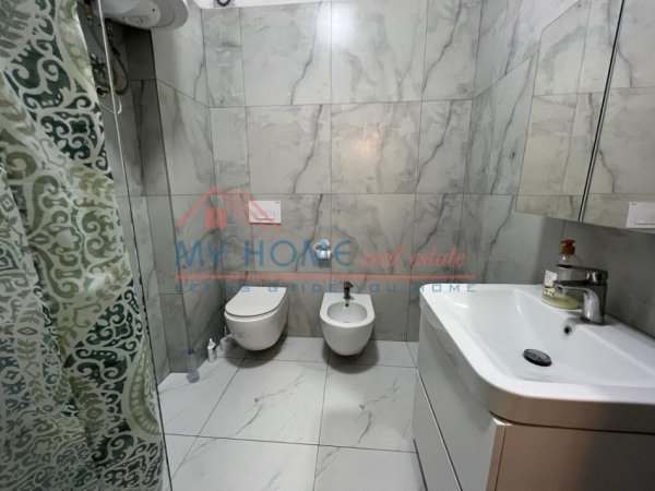 Apartament-31-me-qira-tek-21-dhjetori-tek-pallati-Usra-5.jpeg