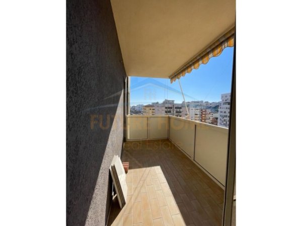 Shitet, Apartament 1+1,Ish Rajoni, Durres