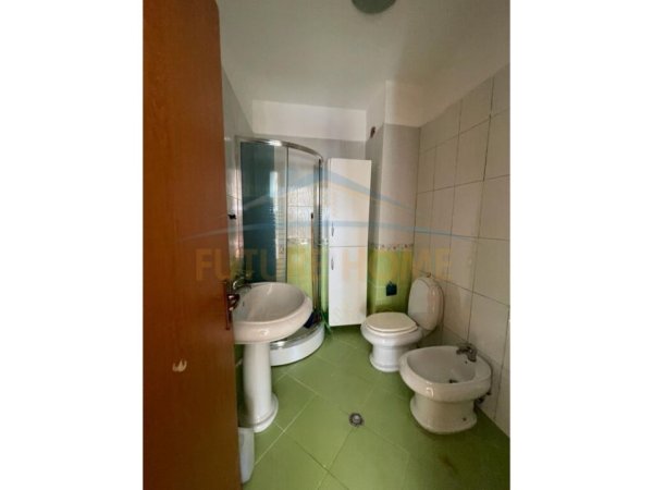 Shitet, Apartament 1+1,Ish Rajoni, Durres