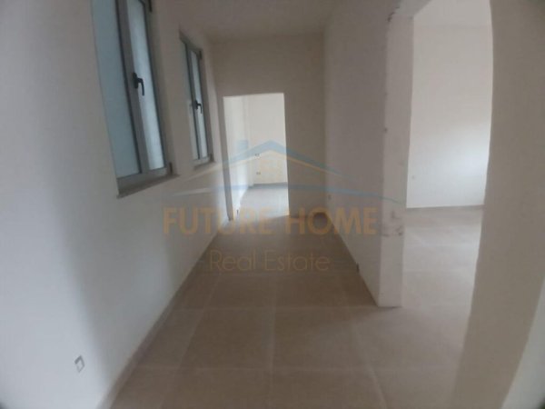 Qera, Apartament 2+1, Pranë Gjykatës, Durres