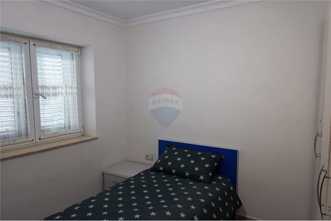 Apartament 3+1 ne shitje tek Pazari i Ri