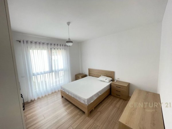 JEPET ME QERA APARTAMENT 2+1+2 ME POST PARKIMI TE LIQENI I THATE