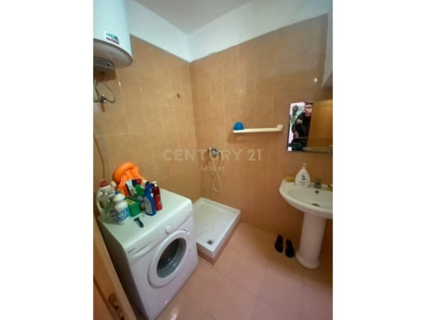 SHITET APARTAMENT 2+1 VIJE E PARE ME DETIN 107000EU