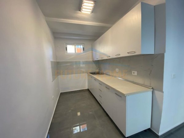 Qera , Apartament 1+1 Ish Parku, Tirane