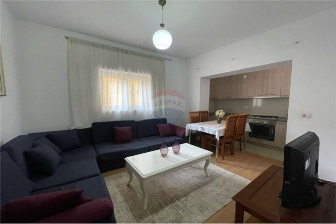 Apartament 3+1+post parkimi ne shitje te Brryli!