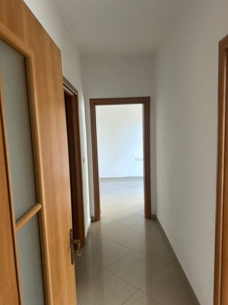 💥Apartament 2+1 me QERA prane Kompleksit Kontakt