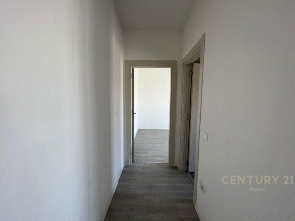 SHITET APARTAMENT 1+1 NE UNAZEN E RE !