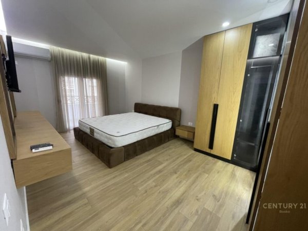 Apartament 2+1 per shitje ne qender te Tiranes!