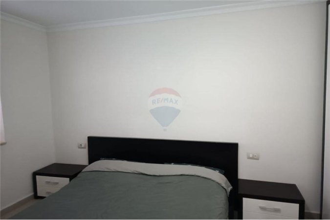 Apartament 3+1 ne shitje tek Pazari i Ri