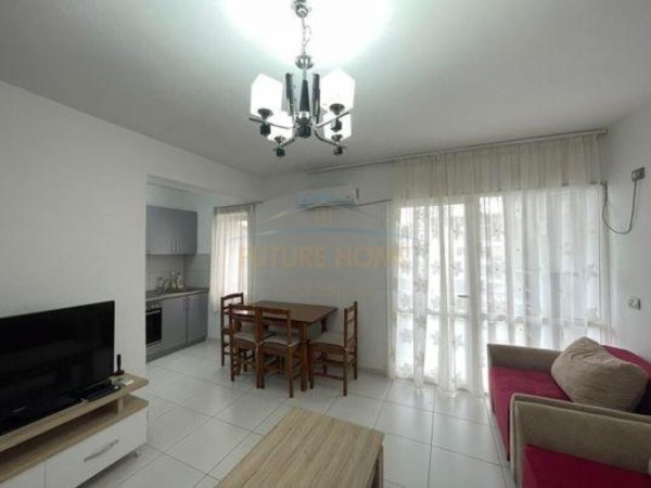 Qera, Apartament 3+1, Rruga Bardhyl, 600 €,Tirane.