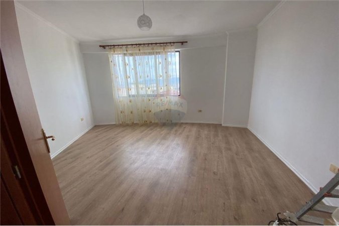 Apartament 2+1 per shitje ne Astir !