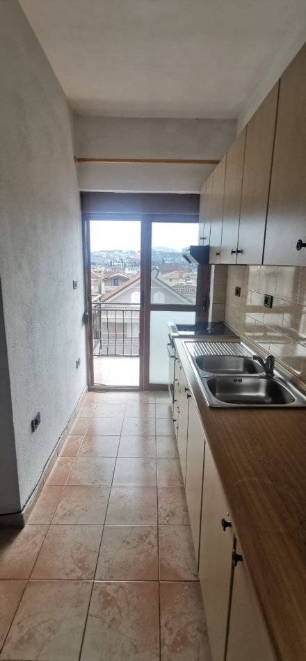 Apartament me Qera 1+1