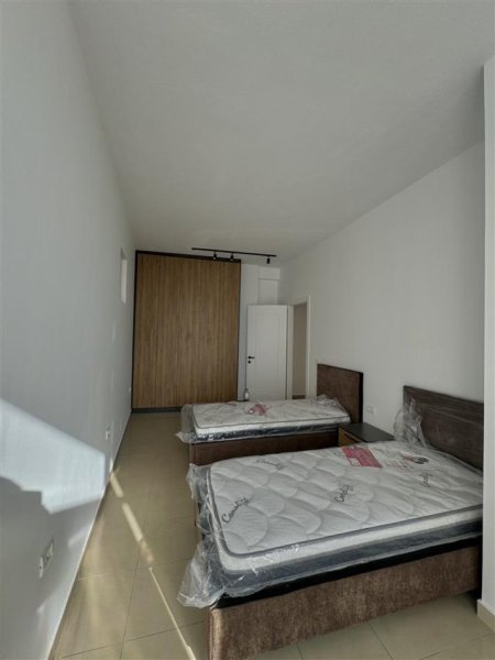 Jepet Me Qera Apartament 2+1 Prane Stacionit te Trenit[ID P02107]