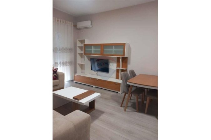 Jepet me qera apartament 2+1 prane Delijorgjit