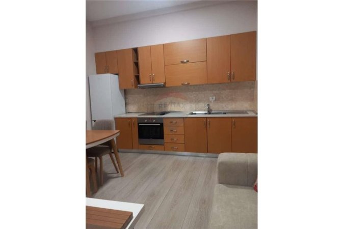 Jepet me qera apartament 2+1 prane Delijorgjit