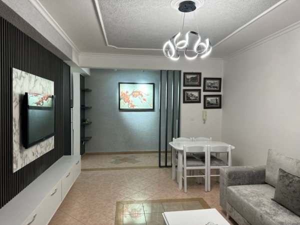 Apartament 2+1 Per Qera Tek Shkolla E Baletit (ID B220734) Tirane