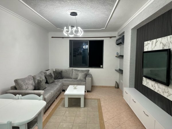 Apartament 2+1 Per Qera Tek Shkolla E Baletit (ID B220734) Tirane