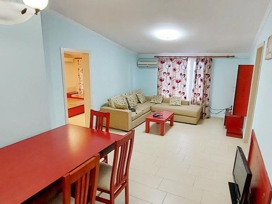 Jepet me gera apartament 2+ 1+2 tualete+ parkim 550 euro/muaj