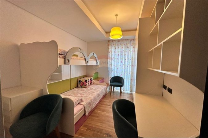 Apartament 2+1 per qira-Stadiumi Air Albania