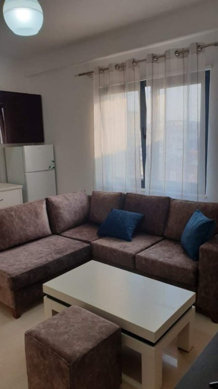 Tirane, jepet me qera apartament 2+1+BLK Kati 2, 88 m² 550 Euro (bulevardi zogu 1)